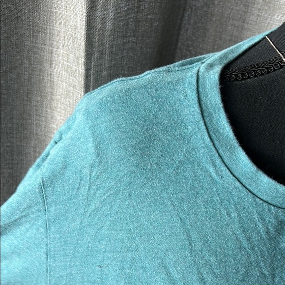 Mack Weldon Teal Crew Neck T-Shirt - Picture 3 of 4